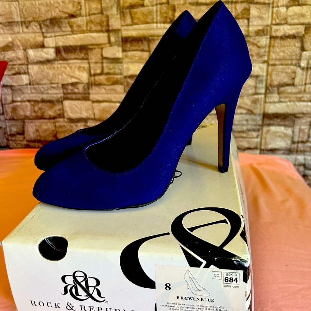 Rock and Republic Blue Suede Heels